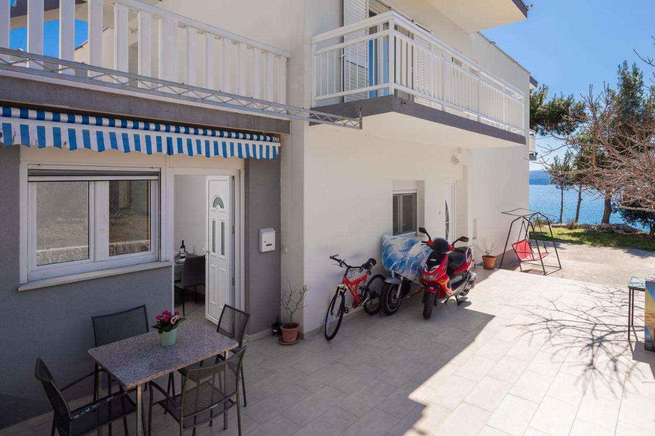 Aqua Vista Apartments Lokva Rogoznica Ngoại thất bức ảnh