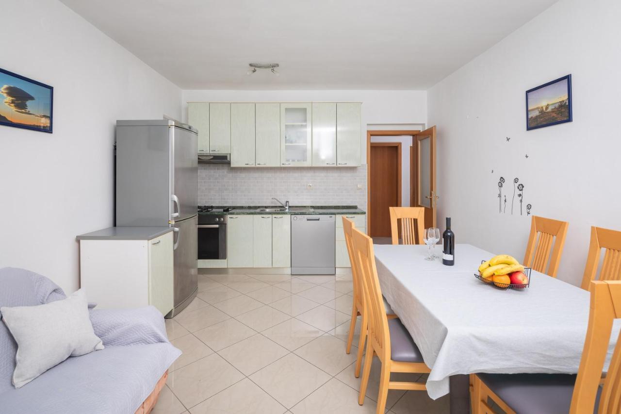 Aqua Vista Apartments Lokva Rogoznica Ngoại thất bức ảnh